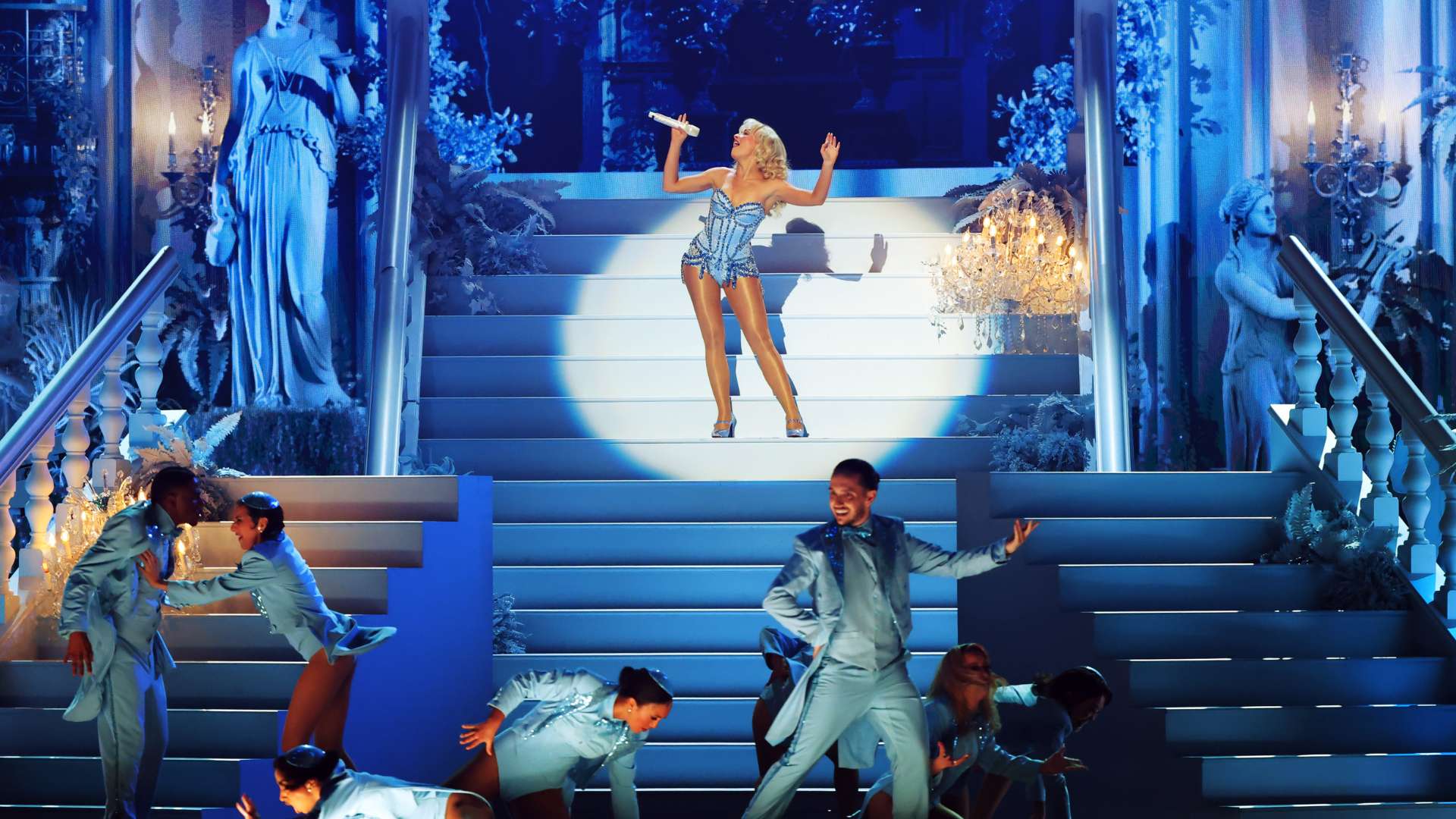 该校的本科 该校的本科